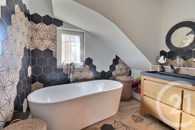 Maison &agrave; vendre - 5 pi&egrave;ces - 118 m2 - Pernes Les Fontaines - 84 - PROVENCE-ALPES-COTE-D-AZUR