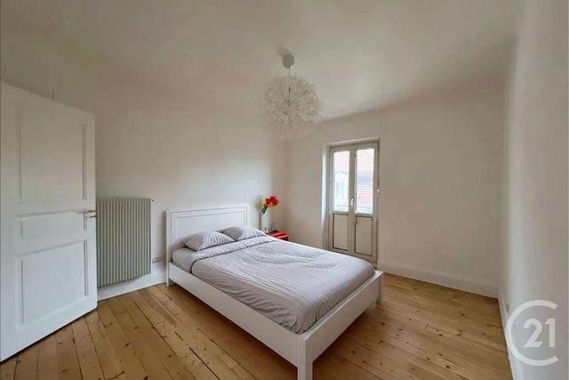 Appartement à louer - 4 pièces - 90 m2 - Schiltigheim - 67 - ALSACE