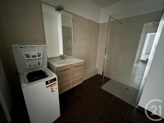 Appartement F3 &agrave; louer - 3 pi&egrave;ces - 67,88 m2 - Strasbourg - 67 - ALSACE