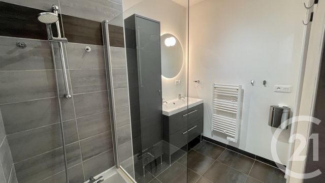 Appartement F5 &agrave; vendre - 5 pi&egrave;ces - 96,21 m2 - Illkirch Graffenstaden - 67 - ALSACE