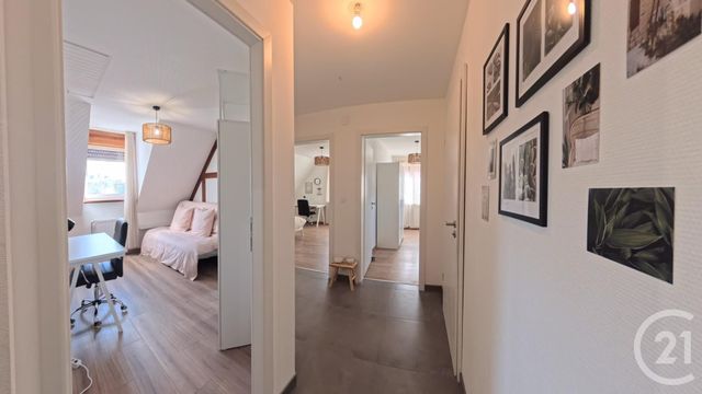 Maison &agrave; louer - 6 pi&egrave;ces - 105,69 m2 - Illkirch Graffenstaden - 67 - ALSACE