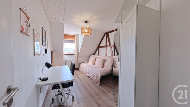 Maison &agrave; louer - 6 pi&egrave;ces - 105,69 m2 - Illkirch Graffenstaden - 67 - ALSACE