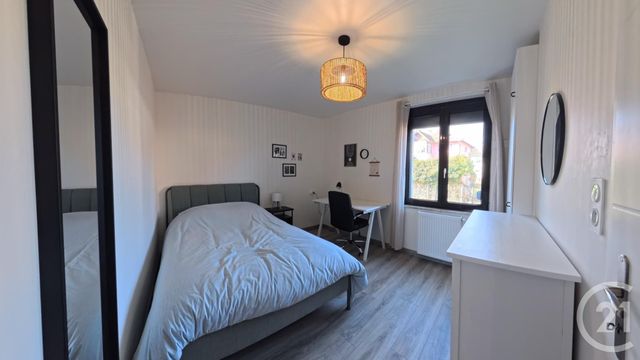 Maison &agrave; louer - 6 pi&egrave;ces - 105,69 m2 - Illkirch Graffenstaden - 67 - ALSACE