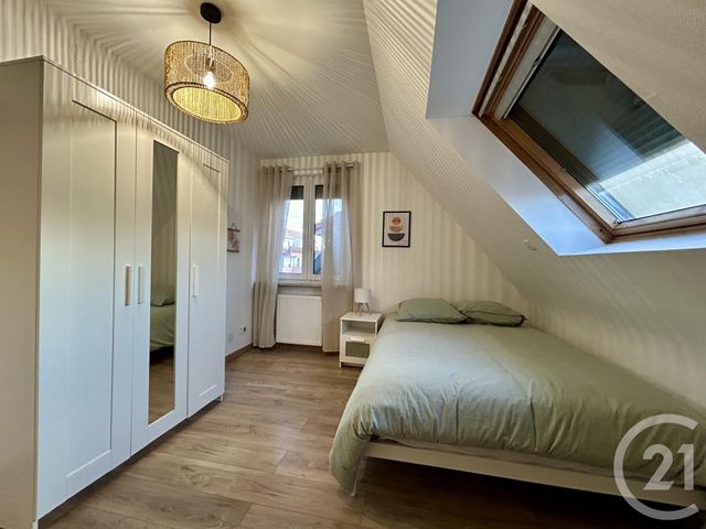 Maison &agrave; louer - 6 pi&egrave;ces - 105,69 m2 - Illkirch Graffenstaden - 67 - ALSACE