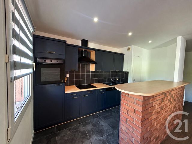 Appartement F3 &agrave; louer - 3 pi&egrave;ces - 61,37 m2 - Strasbourg - 67 - ALSACE
