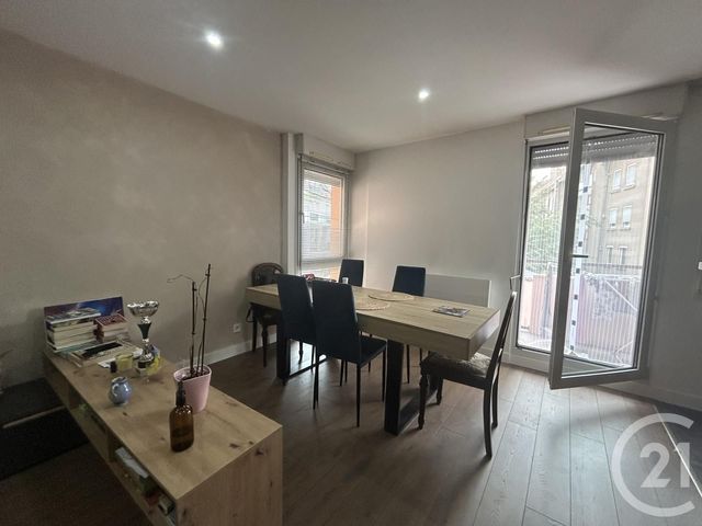 Appartement F3 &agrave; louer - 3 pi&egrave;ces - 61,37 m2 - Strasbourg - 67 - ALSACE