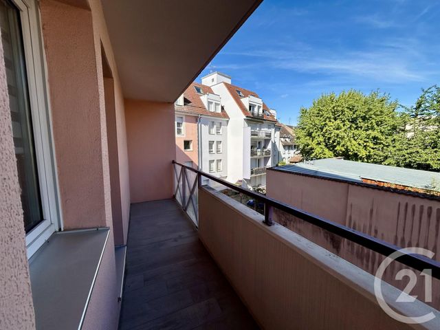 Appartement F3 &agrave; louer - 3 pi&egrave;ces - 61,37 m2 - Strasbourg - 67 - ALSACE