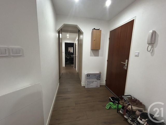Appartement F3 &agrave; louer - 3 pi&egrave;ces - 61,37 m2 - Strasbourg - 67 - ALSACE