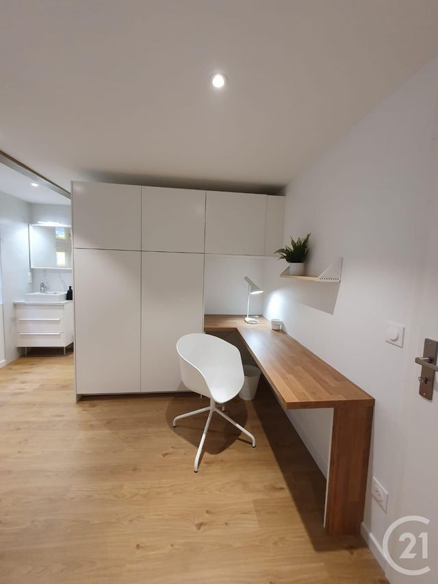 Appartement F3 &agrave; louer - 3 pi&egrave;ces - 67,28 m2 - Strasbourg - 67 - ALSACE