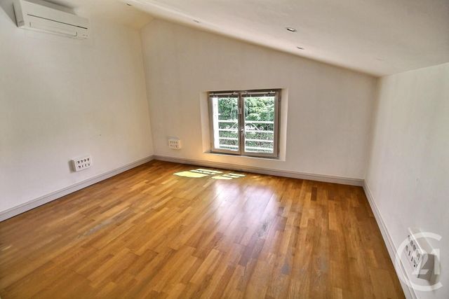 Bureaux à louer - 88.62 m2 - 33 - Gironde