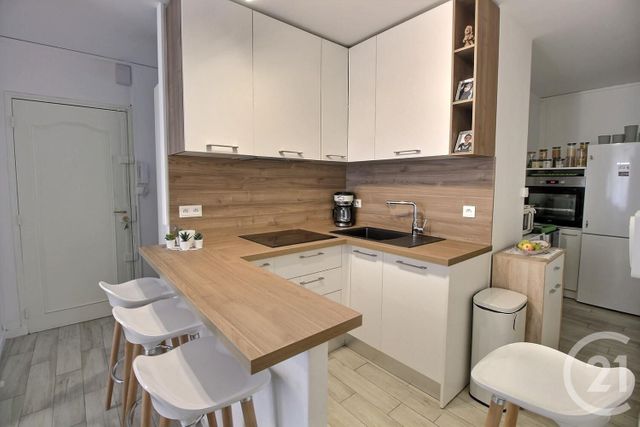 Appartement F4 à vendre - 4 pièces - 68,21 m2 - Merignac - 33 - AQUITAINE