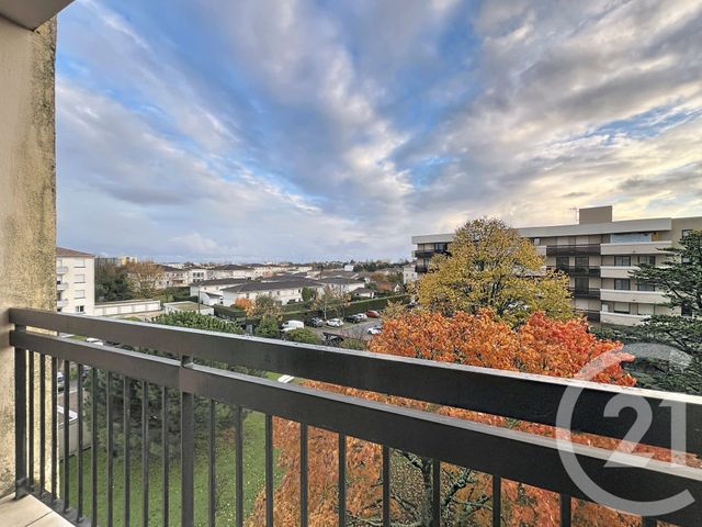 Appartement T3 à vendre - 4 pièces - 72 m2 - Merignac - 33 - AQUITAINE