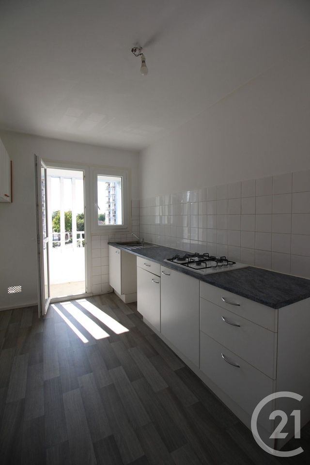 Appartement F3 à vendre - 3 pièces - 57 m2 - Merignac - 33 - AQUITAINE