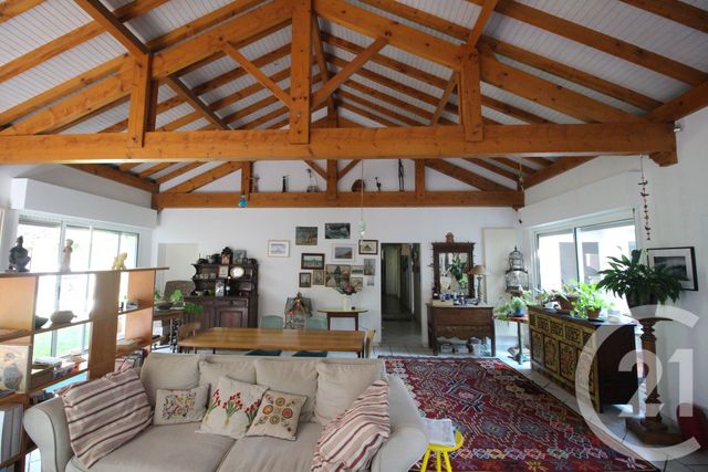 Maison à vendre - 7 pièces - 206 m2 - Merignac - 33 - AQUITAINE