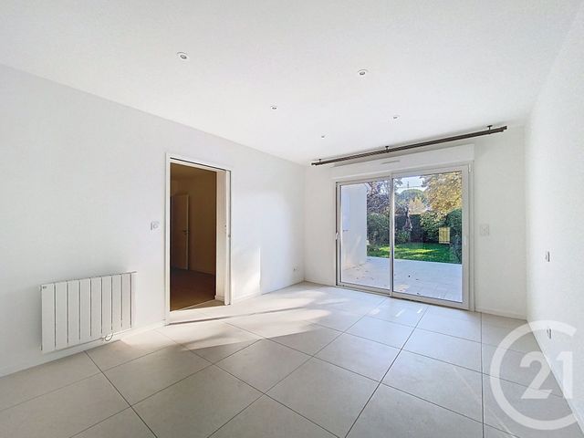 Maison à vendre - 4 pièces - 97 m2 - Merignac - 33 - AQUITAINE