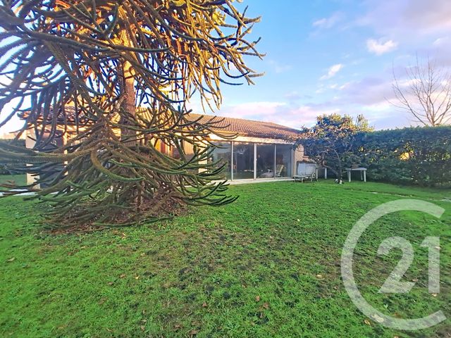 Maison à vendre - 6 pièces - 130 m2 - Merignac - 33 - AQUITAINE