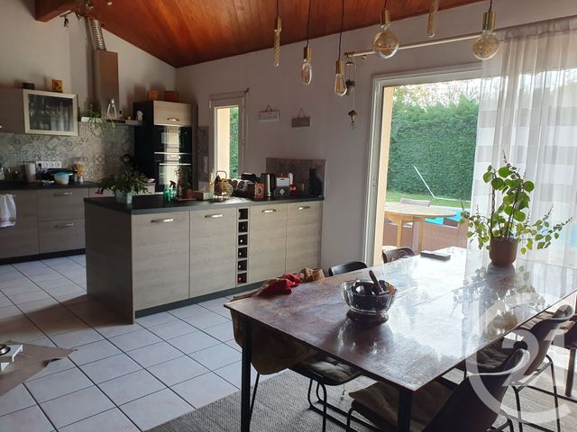 Maison à vendre - 4 pièces - 146 m2 - Merignac - 33 - AQUITAINE