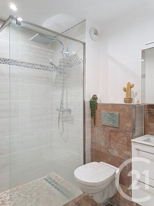 Appartement F3 &agrave; louer - 2 pi&egrave;ces - 46,33 m2 - Merignac - 33 - AQUITAINE