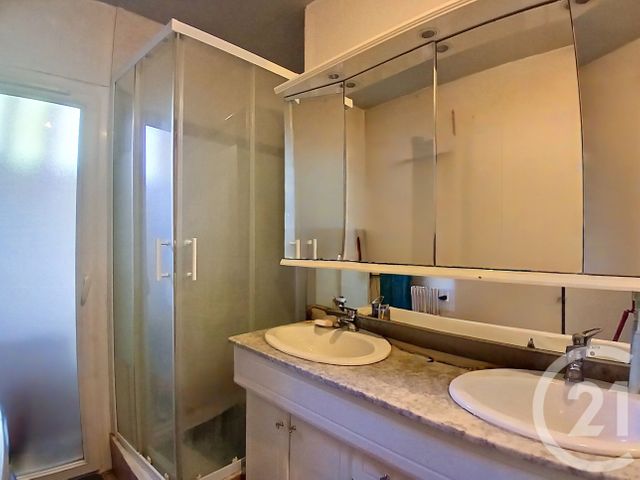 Appartement T3 &agrave; vendre - 3 pi&egrave;ces - 56 m2 - Merignac - 33 - AQUITAINE