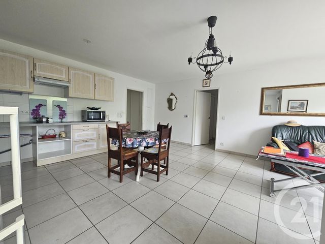 Appartement F3 &agrave; louer - 3 pi&egrave;ces - 69,48 m2 - Merignac - 33 - AQUITAINE