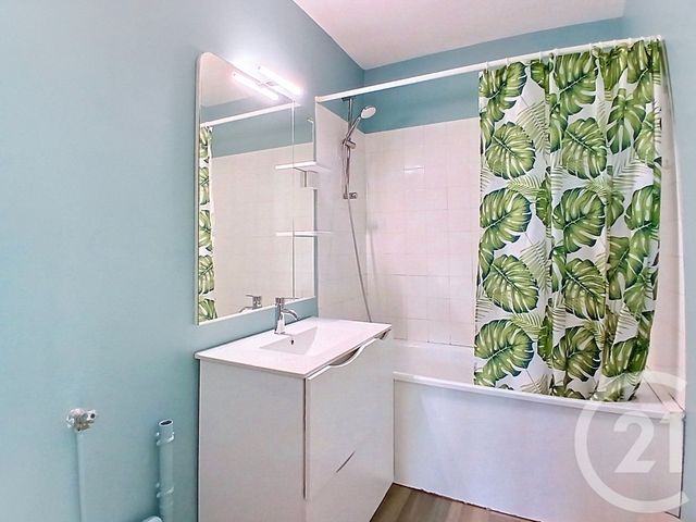 Appartement F3 &agrave; louer - 3 pi&egrave;ces - 56,25 m2 - Merignac - 33 - AQUITAINE