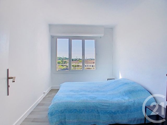 Appartement F3 &agrave; louer - 3 pi&egrave;ces - 56,25 m2 - Merignac - 33 - AQUITAINE