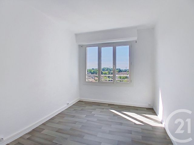 Appartement F3 &agrave; louer - 3 pi&egrave;ces - 56,25 m2 - Merignac - 33 - AQUITAINE