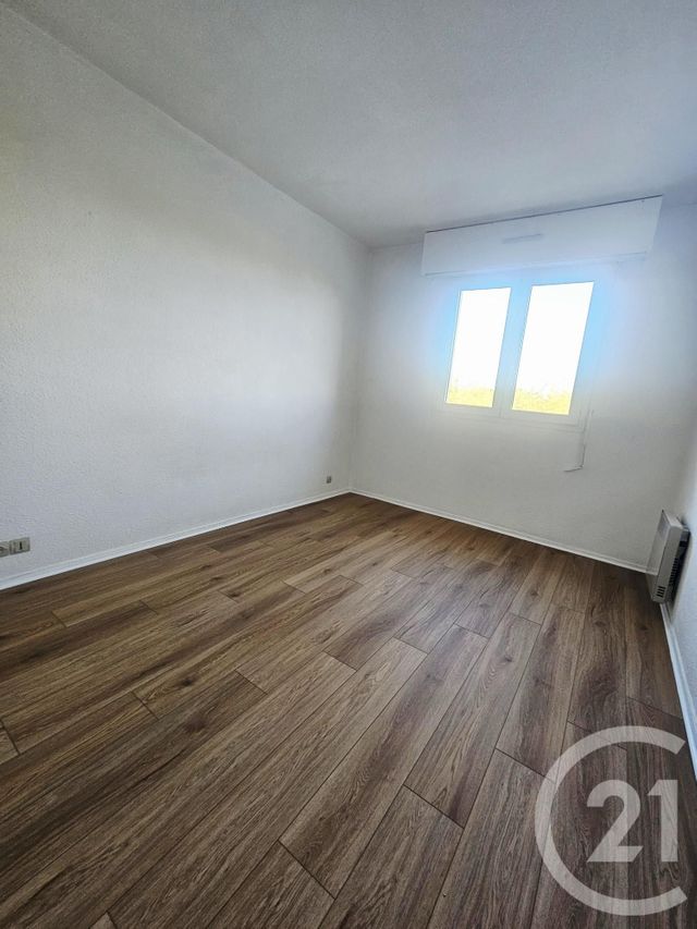 Appartement F3 &agrave; louer - 3 pi&egrave;ces - 62,61 m2 - Merignac - 33 - AQUITAINE
