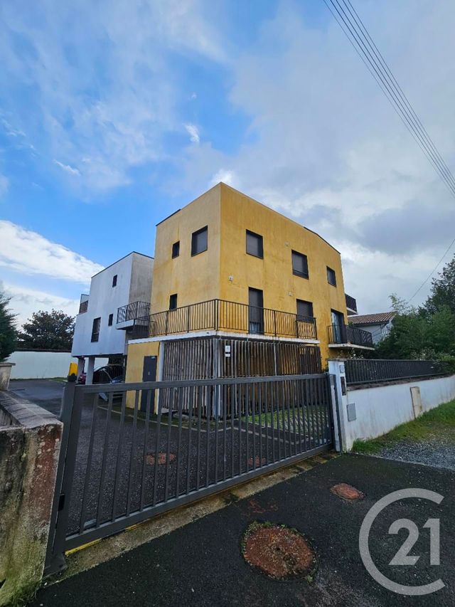 Appartement F3 &agrave; louer - 3 pi&egrave;ces - 65 m2 - Merignac - 33 - AQUITAINE