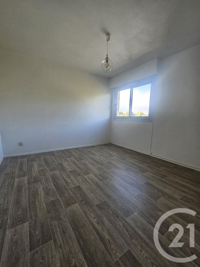 Appartement &agrave; louer - 3 pi&egrave;ces - 80,65 m2 - Merignac - 33 - AQUITAINE