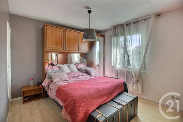 Maison à vendre - 6 pièces - 105 m2 - Merignac - 33 - AQUITAINE