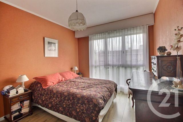 Maison à vendre - 4 pièces - 100 m2 - Merignac - 33 - AQUITAINE