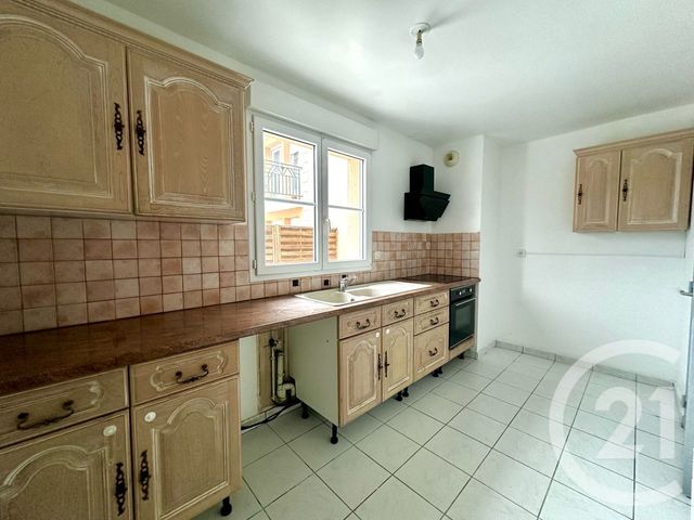 Appartement F3 &agrave; louer - 3 pi&egrave;ces - 76,30 m2 - Villemandeur - 45 - CENTRE