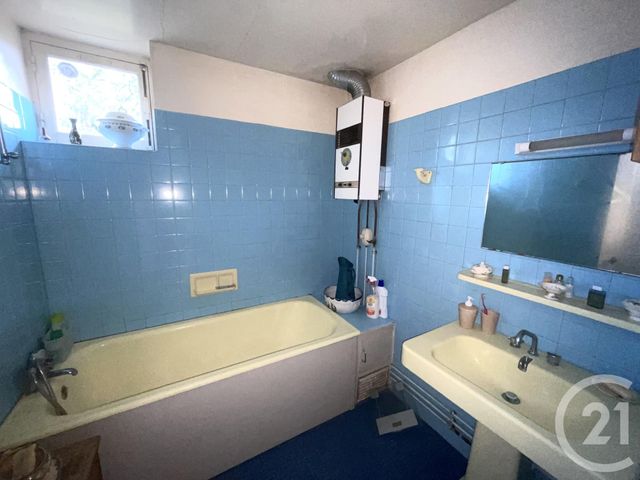 Maison &agrave; vendre - 3 pi&egrave;ces - 159,63 m2 - Montbarrois - 45 - CENTRE