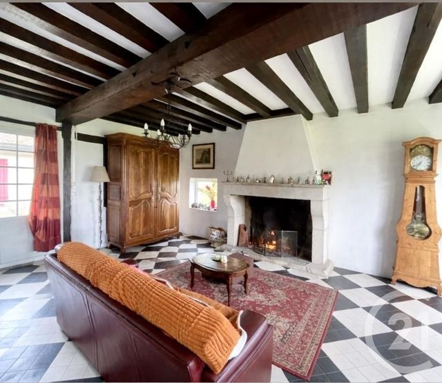 Maison &agrave; vendre - 3 pi&egrave;ces - 159,63 m2 - Montbarrois - 45 - CENTRE