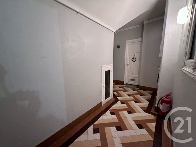 Appartement F2 &agrave; vendre - 3 pi&egrave;ces - 49,67 m2 - Montargis - 45 - CENTRE