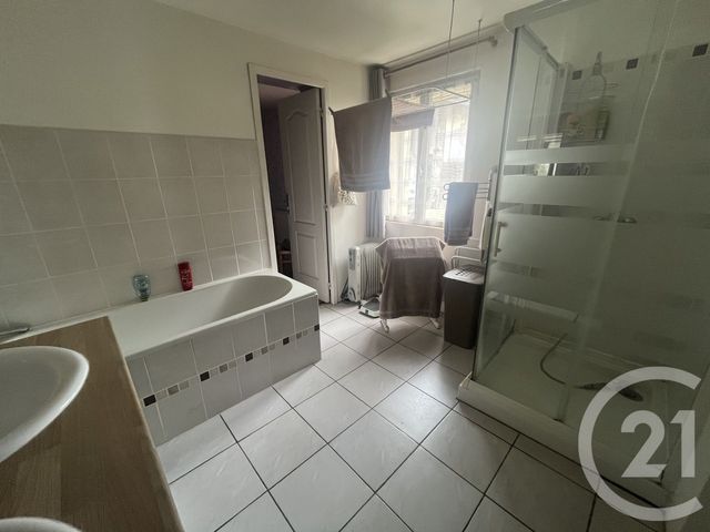 Maison &agrave; vendre - 7 pi&egrave;ces - 141 m2 - Boynes - 45 - CENTRE