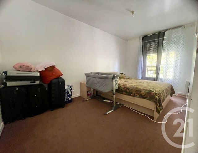 Appartement T3 à vendre - 3 pièces - 66 m2 - Montargis - 45 - CENTRE