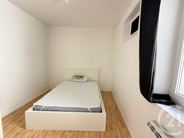 Appartement &agrave; louer - 2 pi&egrave;ces - 52 m2 - Montargis - 45 - CENTRE
