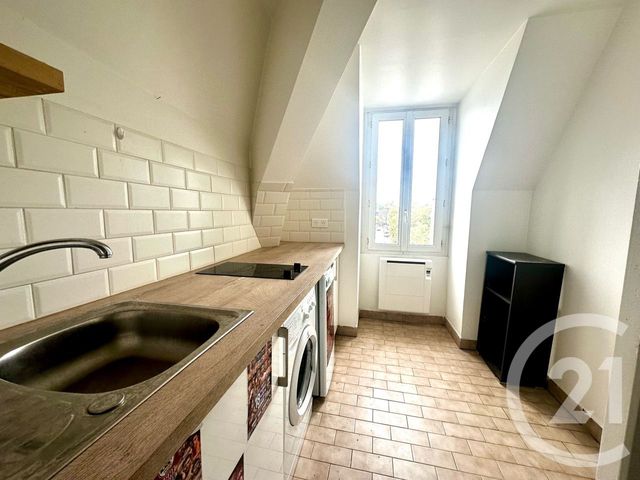 Appartement Studio à vendre - 1 pièce - 23,89 m2 - Montargis - 45 - CENTRE