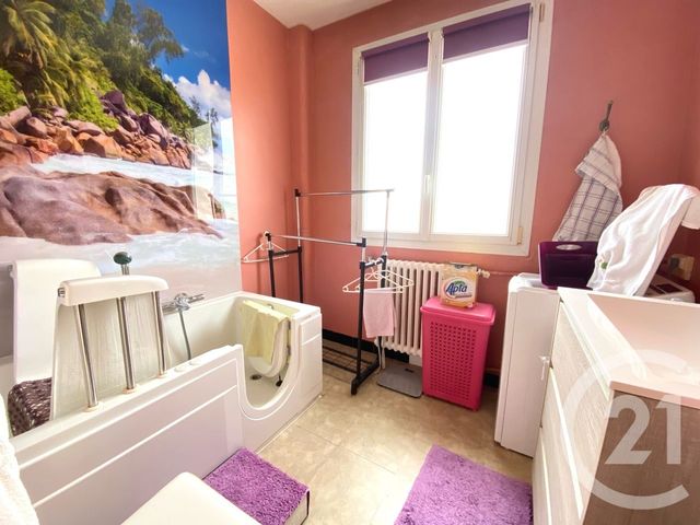 Appartement F3 à vendre - 3 pièces - 88,92 m2 - Montargis - 45 - CENTRE