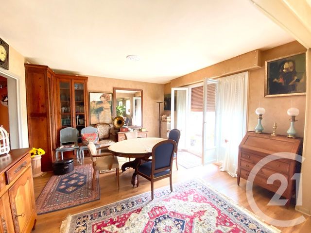 Appartement F3 à vendre - 3 pièces - 88,92 m2 - Montargis - 45 - CENTRE