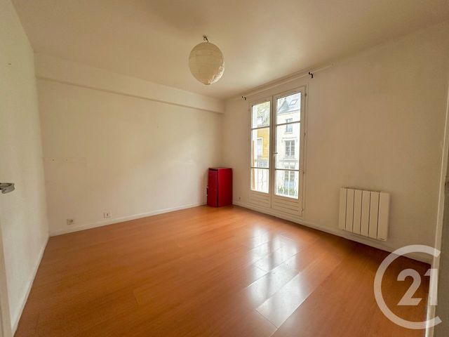 Appartement T3 à vendre - 3 pièces - 70,77 m2 - Montargis - 45 - CENTRE