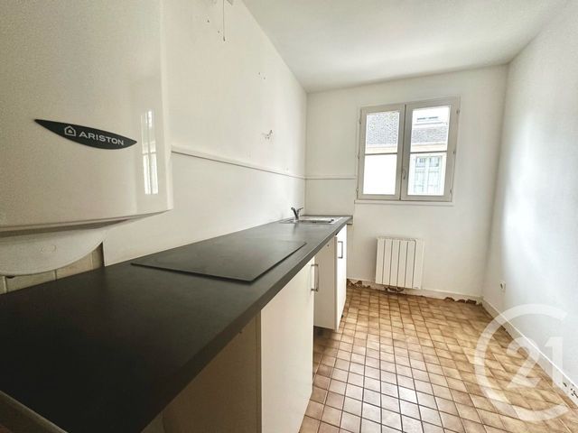Appartement T3 à vendre - 3 pièces - 70,77 m2 - Montargis - 45 - CENTRE