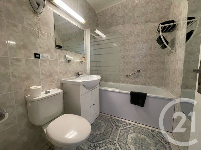 Immeuble &agrave; vendre - 311 m2 - Courtenay - 45 - CENTRE