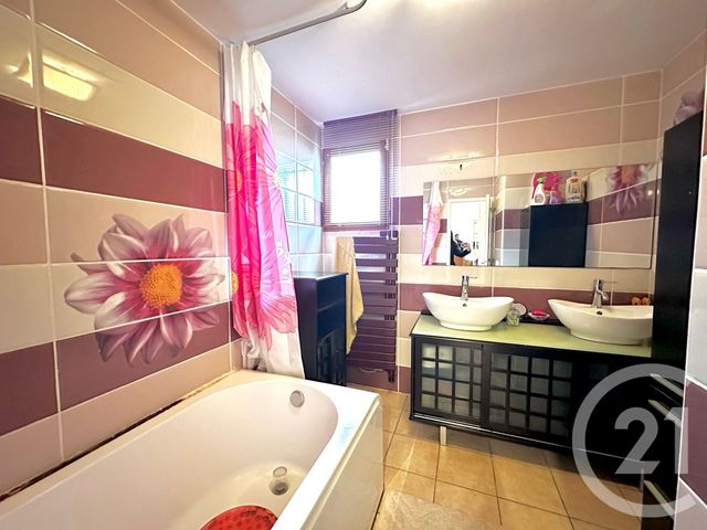 Maison à vendre - 6 pièces - 100 m2 - Chalette Sur Loing - 45 - CENTRE