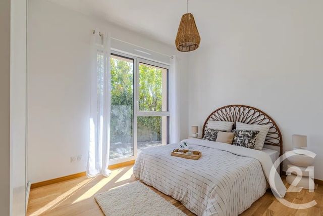 Appartement F4 à vendre - 4 pièces - 87,23 m2 - Gradignan - 33 - AQUITAINE