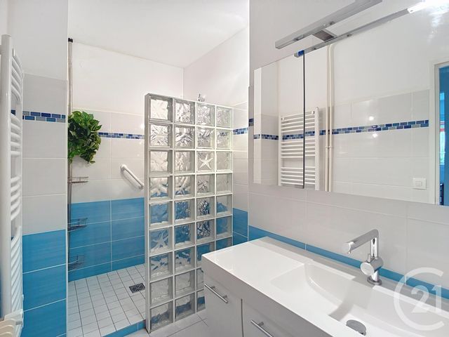 Appartement F5 &agrave; vendre - 5 pi&egrave;ces - 100,38 m2 - Gradignan - 33 - AQUITAINE