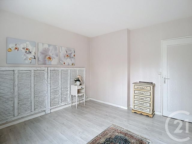 Appartement F5 &agrave; vendre - 5 pi&egrave;ces - 100,38 m2 - Gradignan - 33 - AQUITAINE