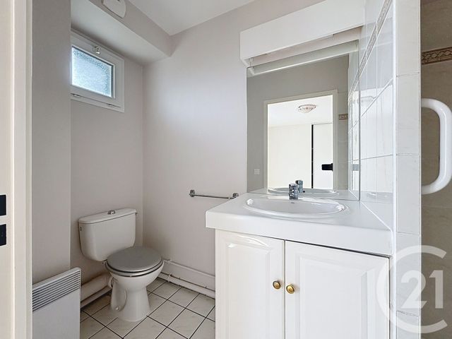 Appartement T5 &agrave; louer - 5 pi&egrave;ces - 110,17 m2 - Gradignan - 33 - AQUITAINE